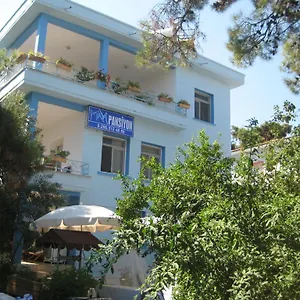 Guest house Mavi Pension